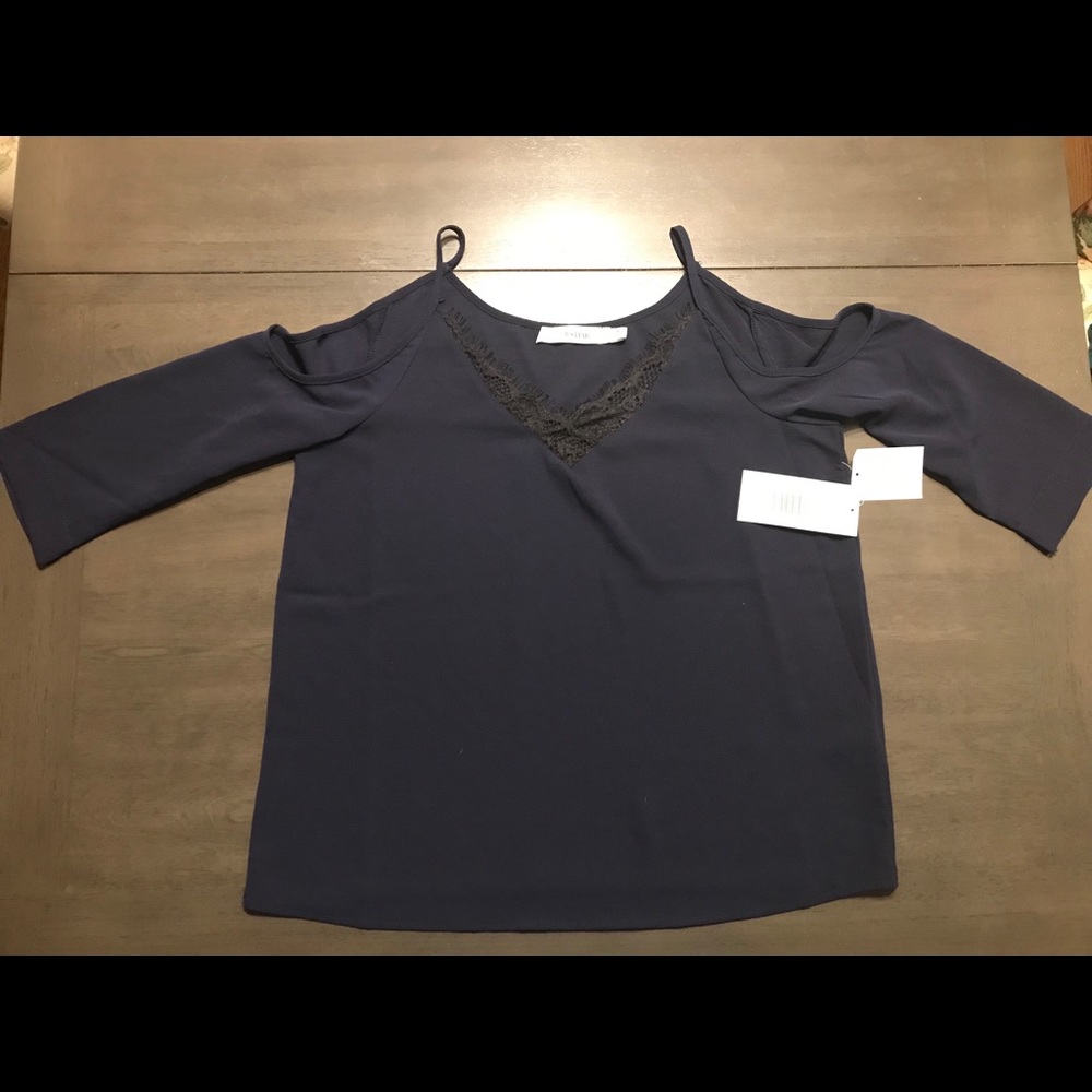 Lace (Black) Detail Cold Shoulder Top in Navy